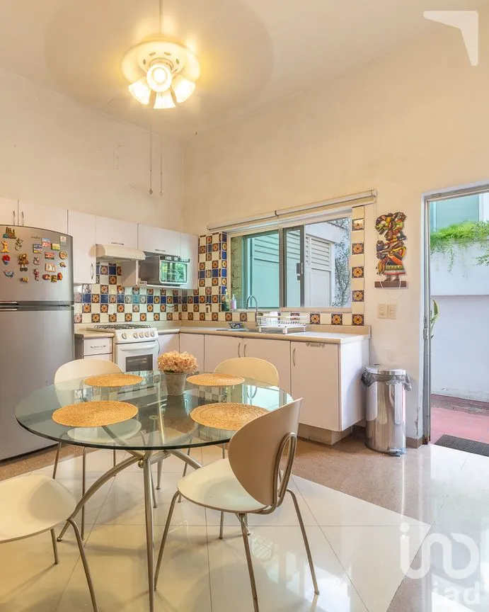Casa en Venta en Jardines del Bosque Centro, Guadalajara, Jalisco | NEX-306772 | iad México | Foto 8 de 17
