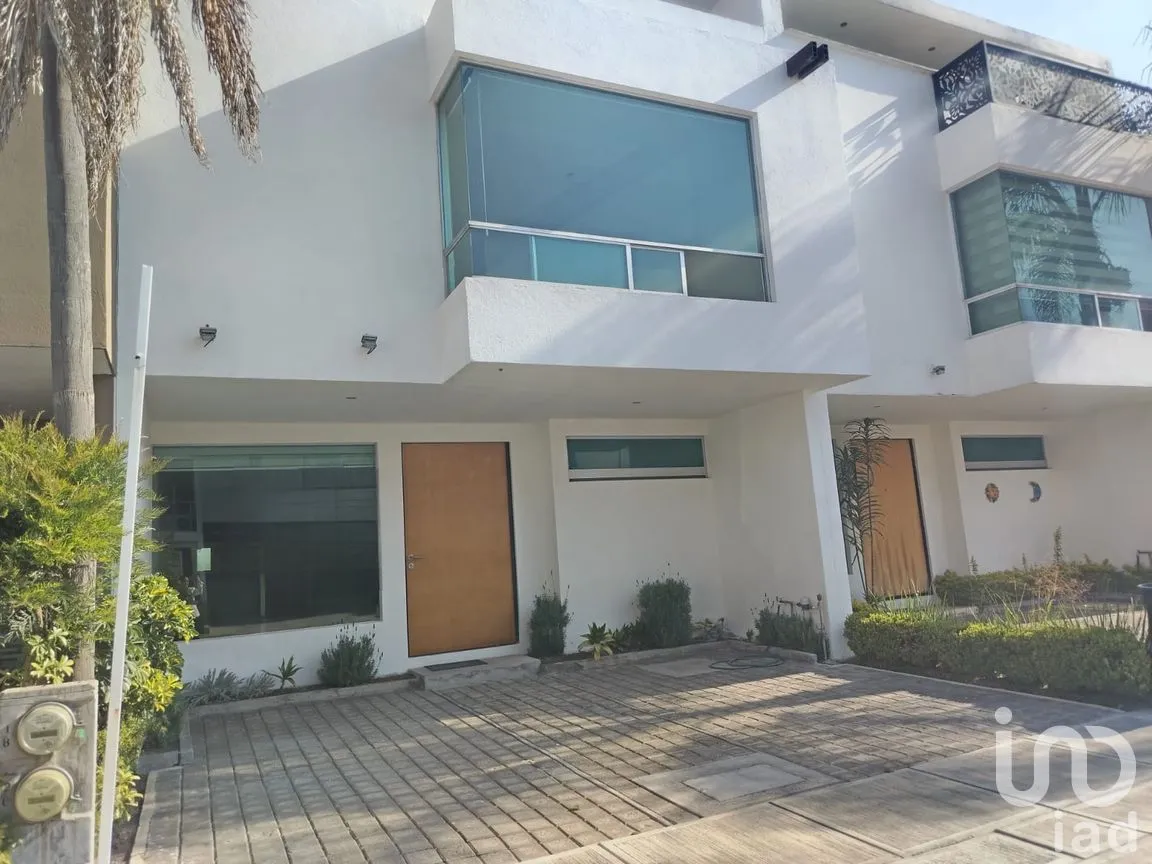 Casa en Venta en Zona Cementos Atoyac, Puebla, Puebla | NEX-287352 | iad México | Foto 1 de 12
