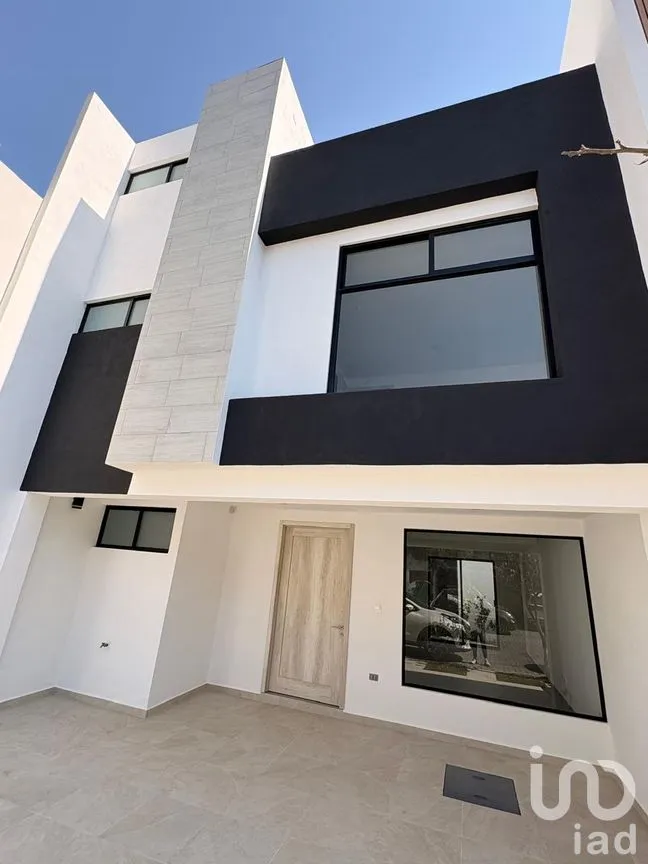 Casa en Venta en Santa Cruz Buenavista, Puebla, Puebla | NEX-294446 | iad México | Foto 1 de 16