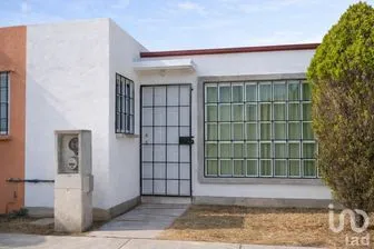 NEX-286724 - Casa en Venta, con 1 recamara, con 1 baño, con 38 m2 de construcción en Villas de la Laguna, CP 55614, México.