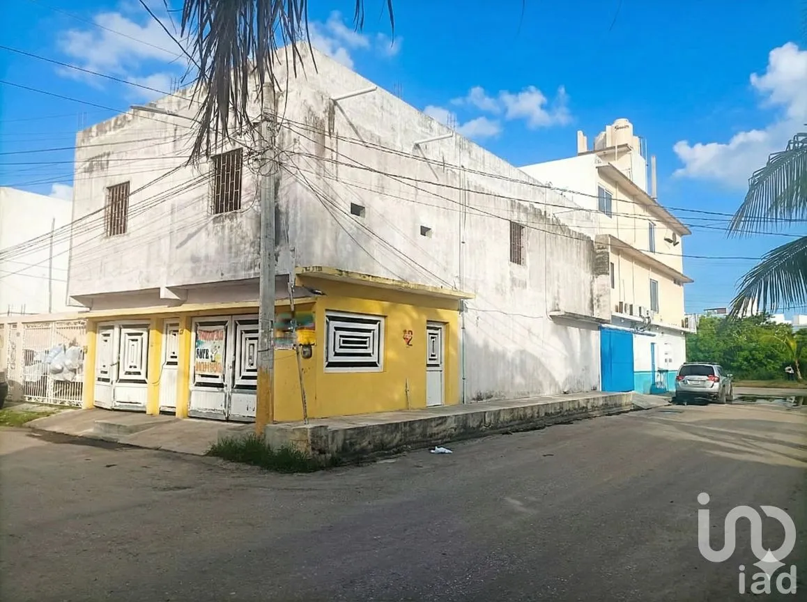 Casa en Venta en Héroes de Nacozari, Carmen, Campeche | NEX-287607 | iad México | Foto 1 de 12