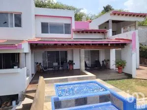 NEX-289757 - Casa en Venta, con 3 recamaras, con 6 baños, con 511 m2 de construcción en San Pedro, CP 62520, Morelos.