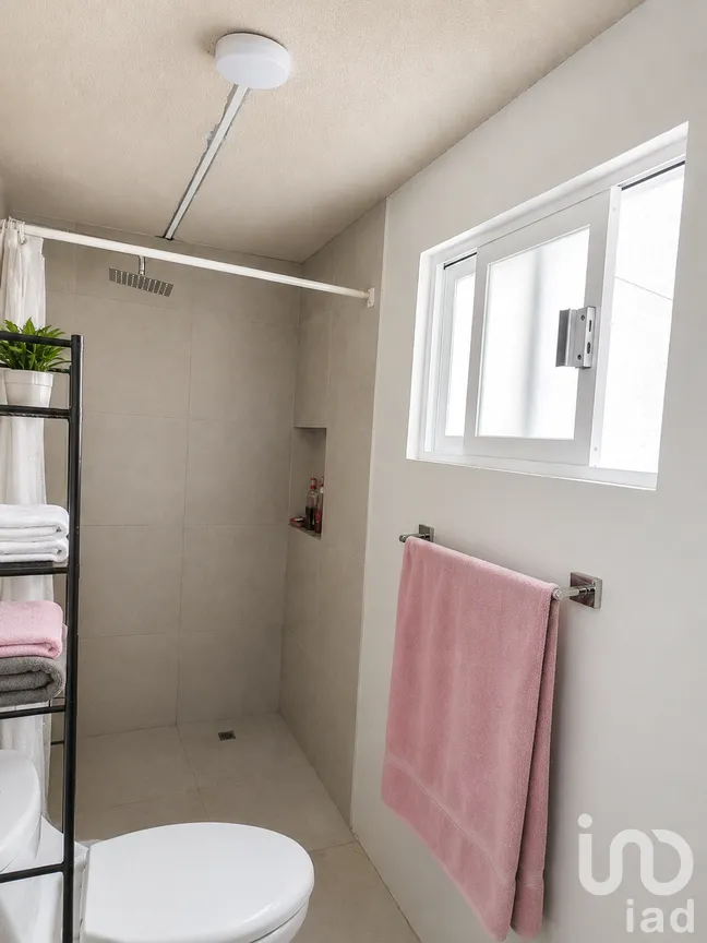 Casa en Venta en Salvador Díaz Mirón, Gustavo A. Madero, Ciudad de México | NEX-292696 | iad México | Foto 9 de 14