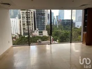 NEX-294370 - Oficina en Renta, con 2 recamaras, con 2 baños, con 240 m2 de construcción en Juárez, CP 06600, Ciudad de México.