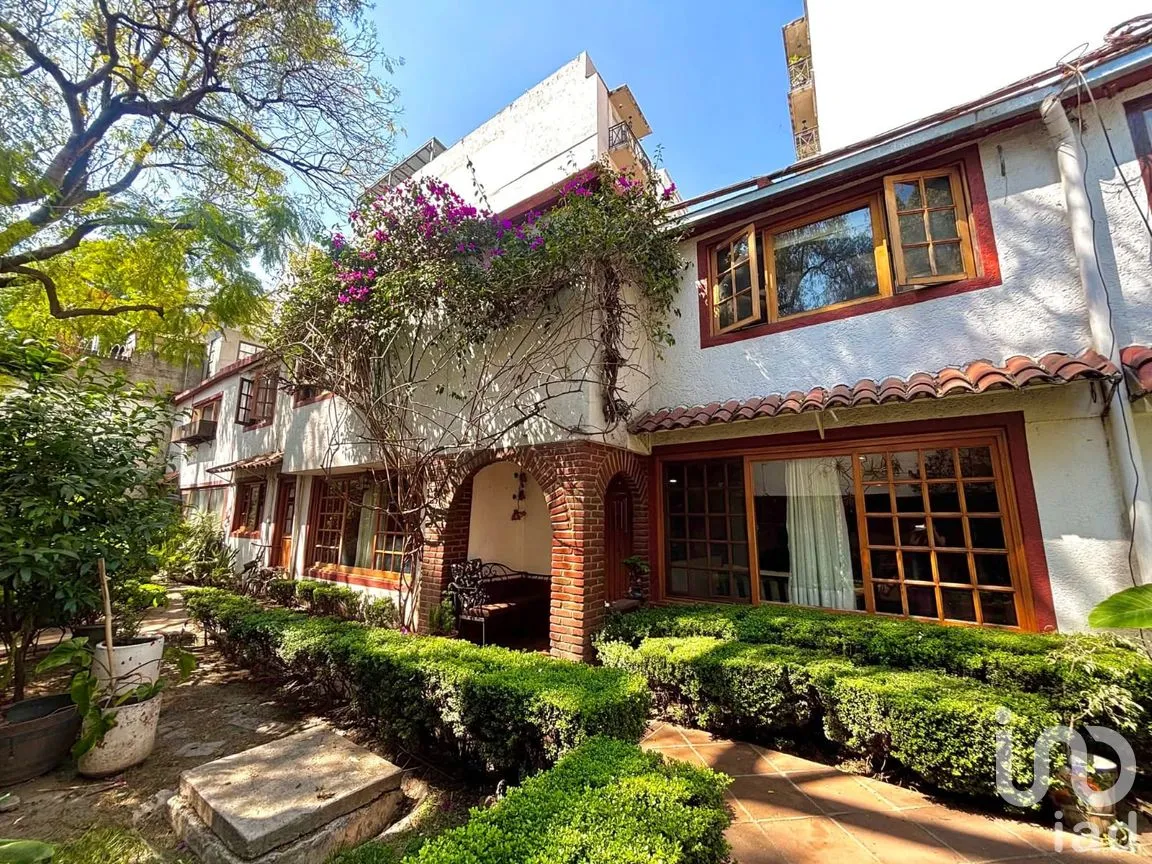 Casa en Venta en San Mateo, Coyoacán, Ciudad de México | NEX-287492 | iad México | Foto 1 de 20