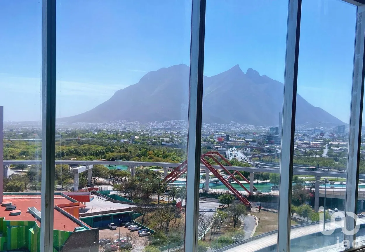 Local en Renta en Acero, Monterrey, Nuevo León | NEX-292546 | iad México | Foto 1 de 12