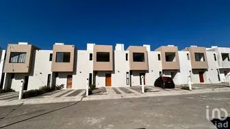 NEX-295151 - Casa en Venta, con 3 recamaras, con 3 baños, con 95 m2 de construcción en Pueblito Colonial, CP 76908, Querétaro.