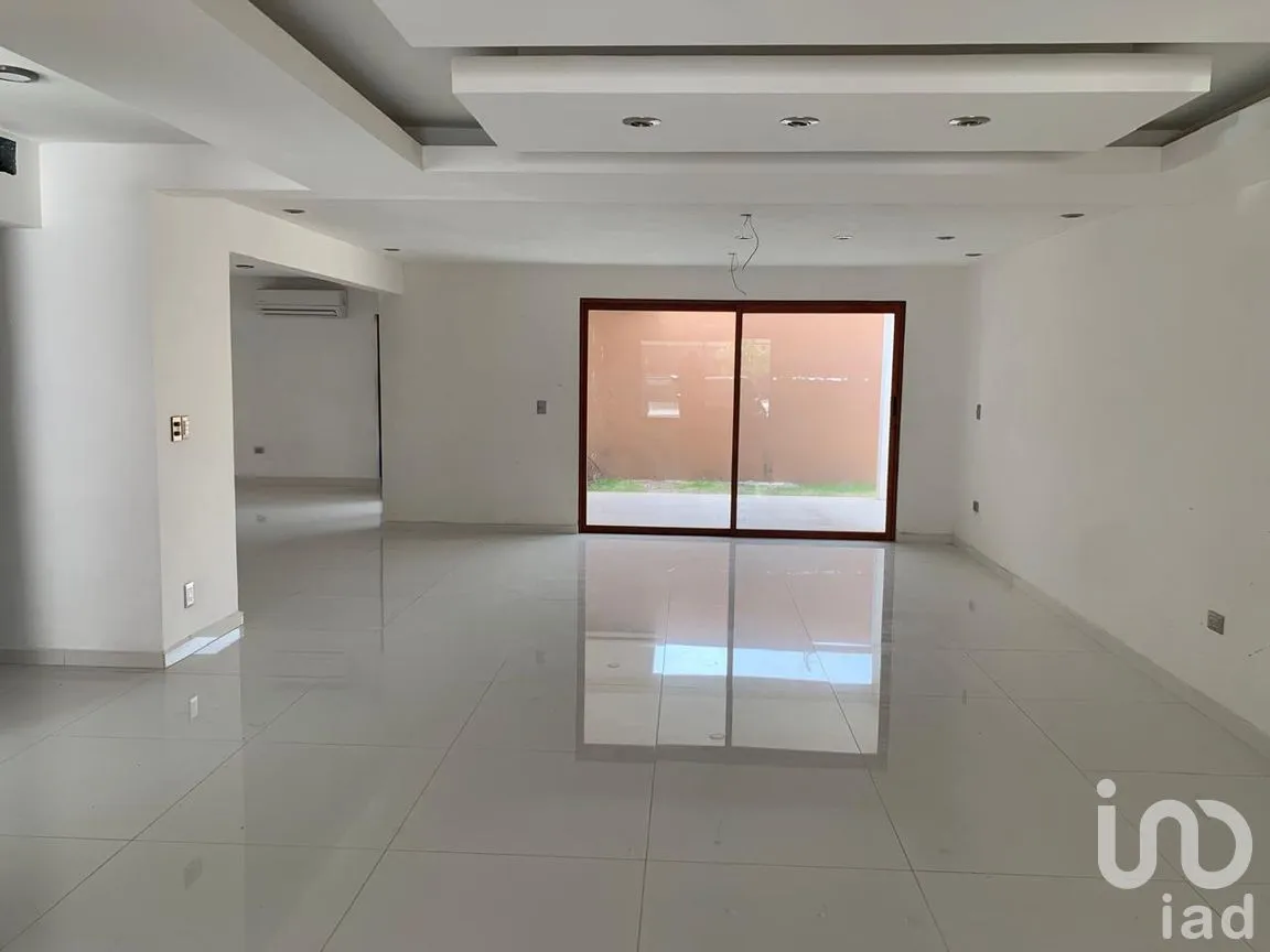 Casa en Venta en Unidad Nacional, Ciudad Madero, Tamaulipas | NEX-295116 | iad México | Foto 3 de 11