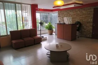 NEX-287824 - Oficina en Renta, con 15 recamaras, con 1 baño, con 417 m2 de construcción.