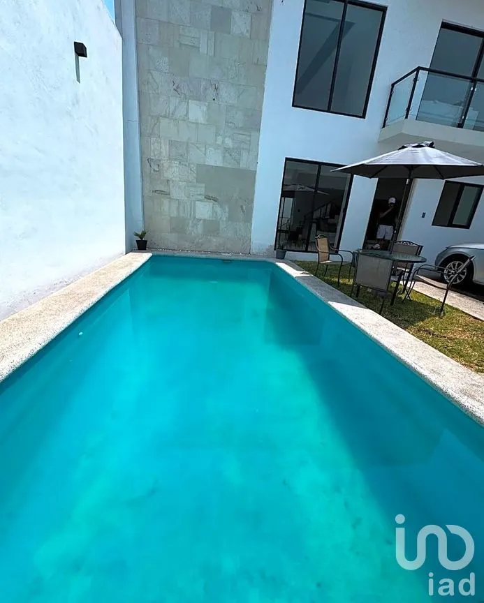 Casa en Venta en Loma Bonita, Tepoztlán, Morelos | NEX-295691 | iad México | Foto 2 de 12
