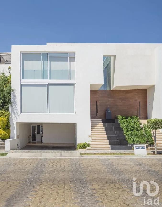 Casa en Venta en Lomas de Angelópolis, San Andrés Cholula, Puebla | NEX-290155 | iad México | Foto 1 de 14