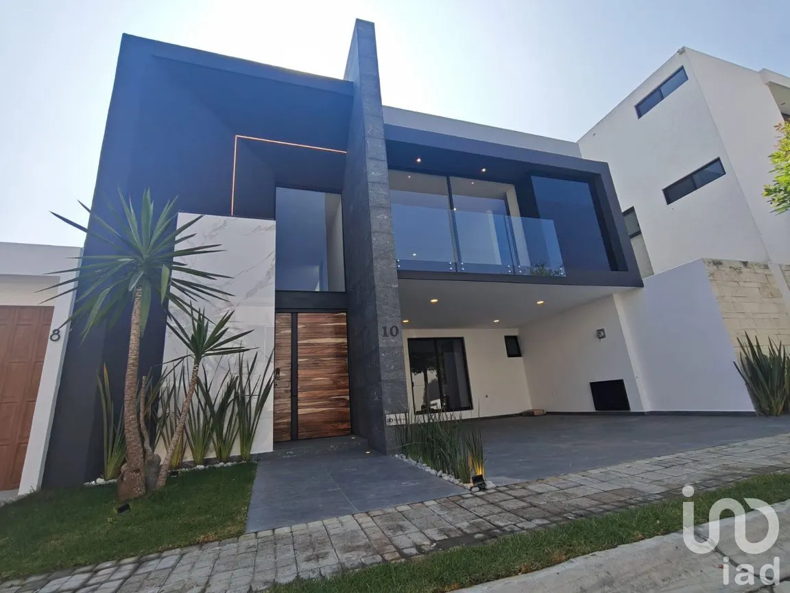 Casa en Venta en Lomas de Angelópolis, San Andrés Cholula, Puebla | NEX-290164 | iad México | Foto 1 de 13