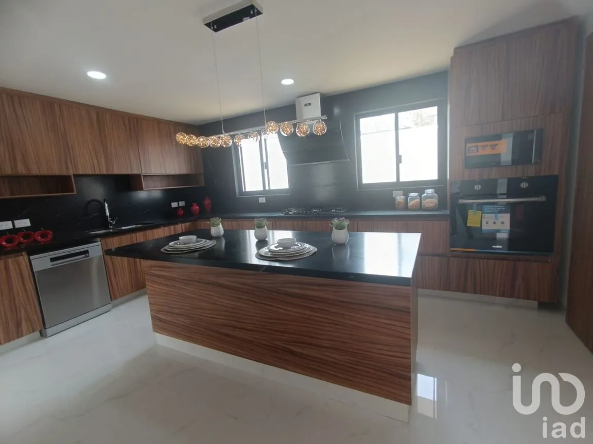Casa en Venta en Lomas de Angelópolis, San Andrés Cholula, Puebla | NEX-290166 | iad México | Foto 3 de 15