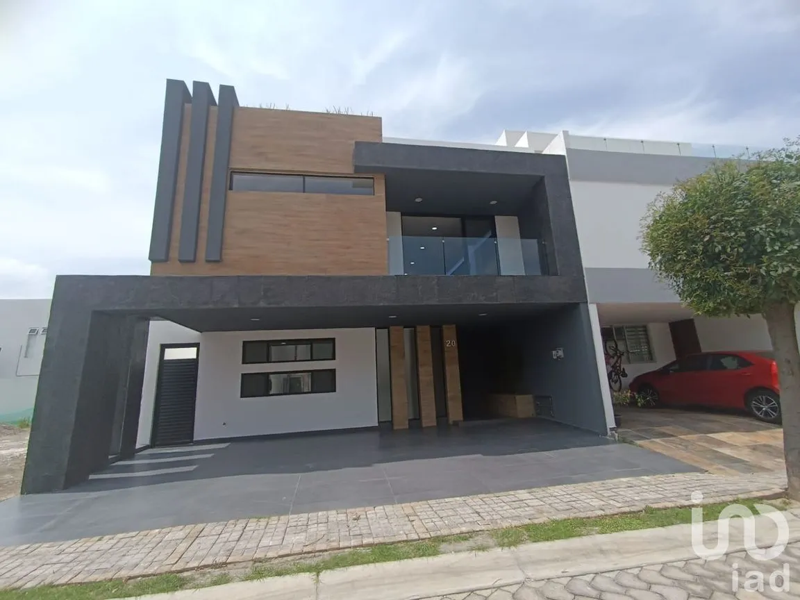 Casa en Venta en Lomas de Angelópolis, San Andrés Cholula, Puebla | NEX-290166 | iad México | Foto 1 de 15