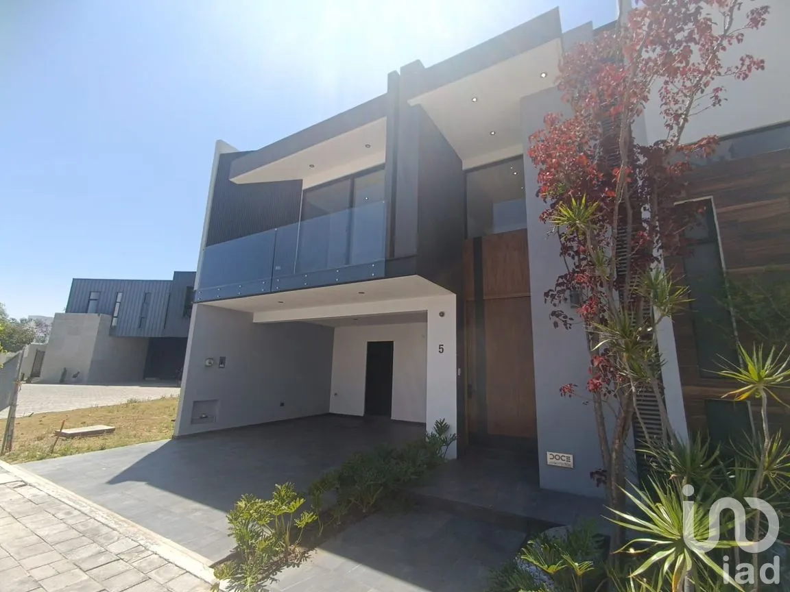 Casa en Venta en Lomas de Angelópolis, San Andrés Cholula, Puebla | NEX-290171 | iad México | Foto 2 de 15