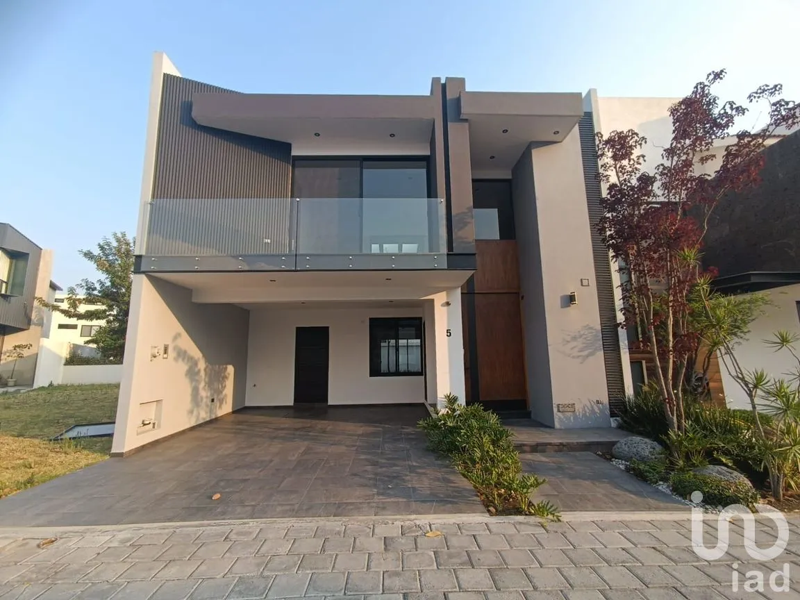 Casa en Venta en Lomas de Angelópolis, San Andrés Cholula, Puebla | NEX-290171 | iad México | Foto 1 de 15