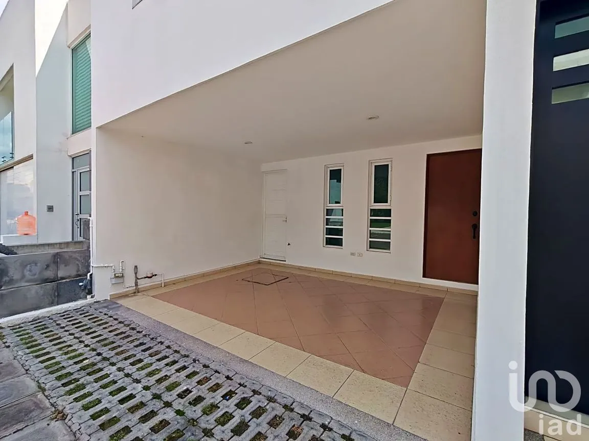 Casa en Venta en San Bernardino Tlaxcalancingo, San Andrés Cholula, Puebla | NEX-291827 | iad México | Foto 2 de 17