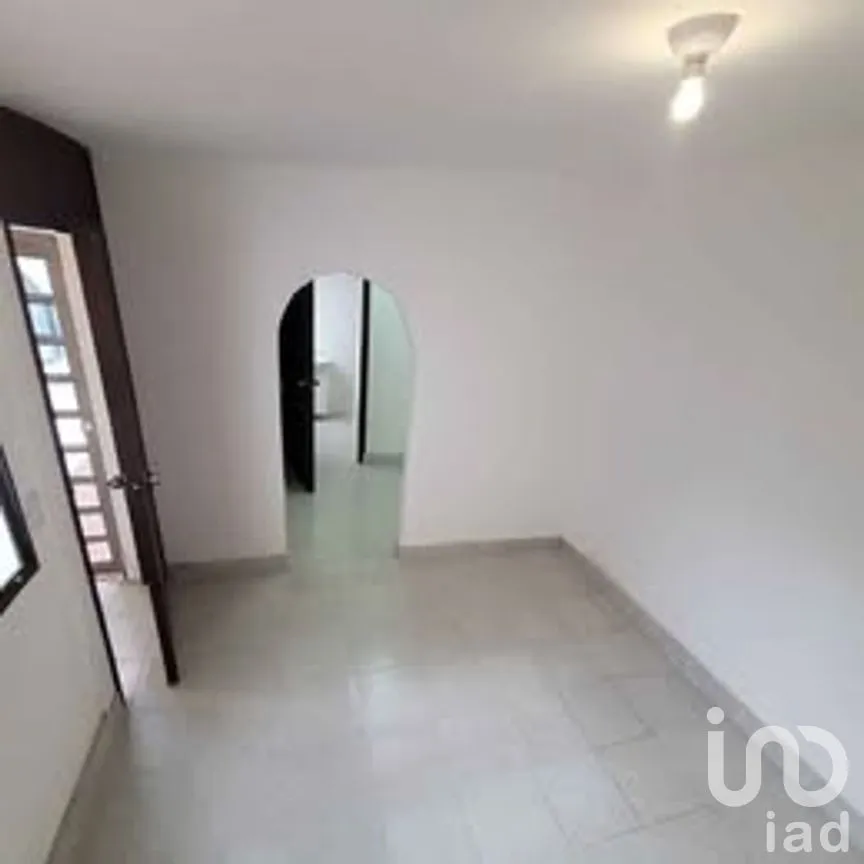 Casa en Venta en Los Reyes, Iztacalco, Ciudad de México | NEX-291226 | iad México | Foto 9 de 15