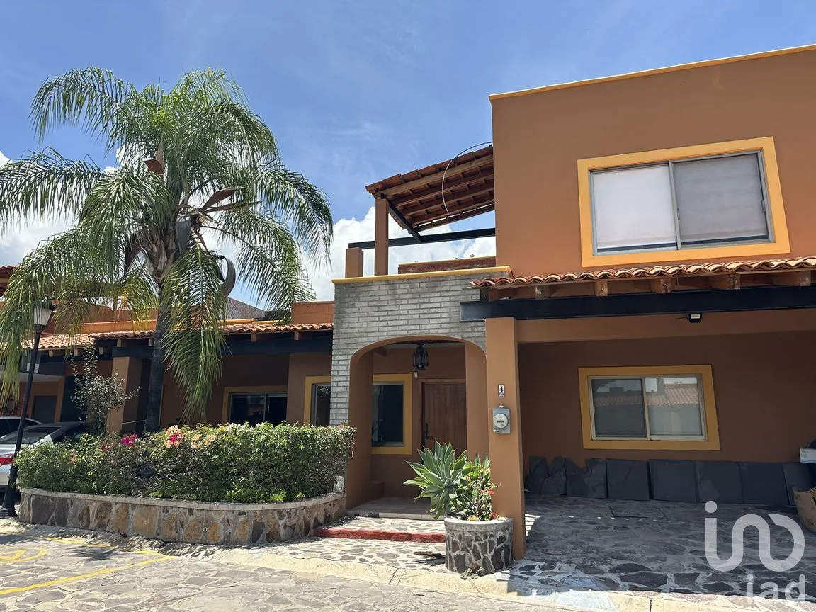 Casa en Renta en San Antonio Tlayacapan, Chapala, Jalisco | NEX-254224 | iad México | Foto 1 de 30