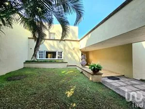 NEX-262415 - Casa en Venta, con 5 recamaras, con 6 baños, con 959 m2 de construcción en Colinas de San Javier, CP 44660, Jalisco.