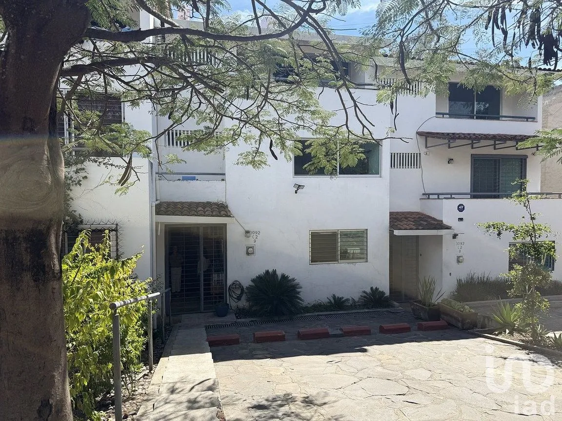 Casa en Venta en Bosques del Centinela, Zapopan, Jalisco | NEX-286559 | iad México | Foto 2 de 26