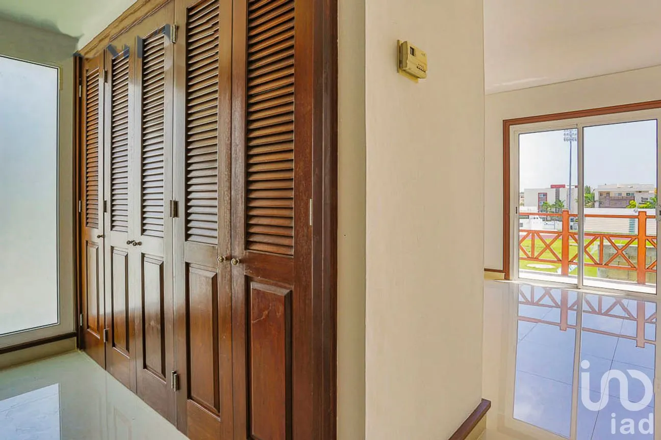 Departamento en Venta en Playa del Carmen Centro, Solidaridad, Quintana Roo | NEX-303824 | iad México | Foto 19 de 19