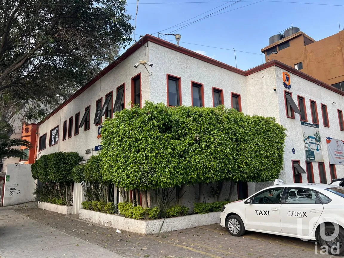 Edificio en Venta en Narvarte Oriente, Benito Juárez, Ciudad de México | NEX-293350 | iad México | Foto 1 de 18