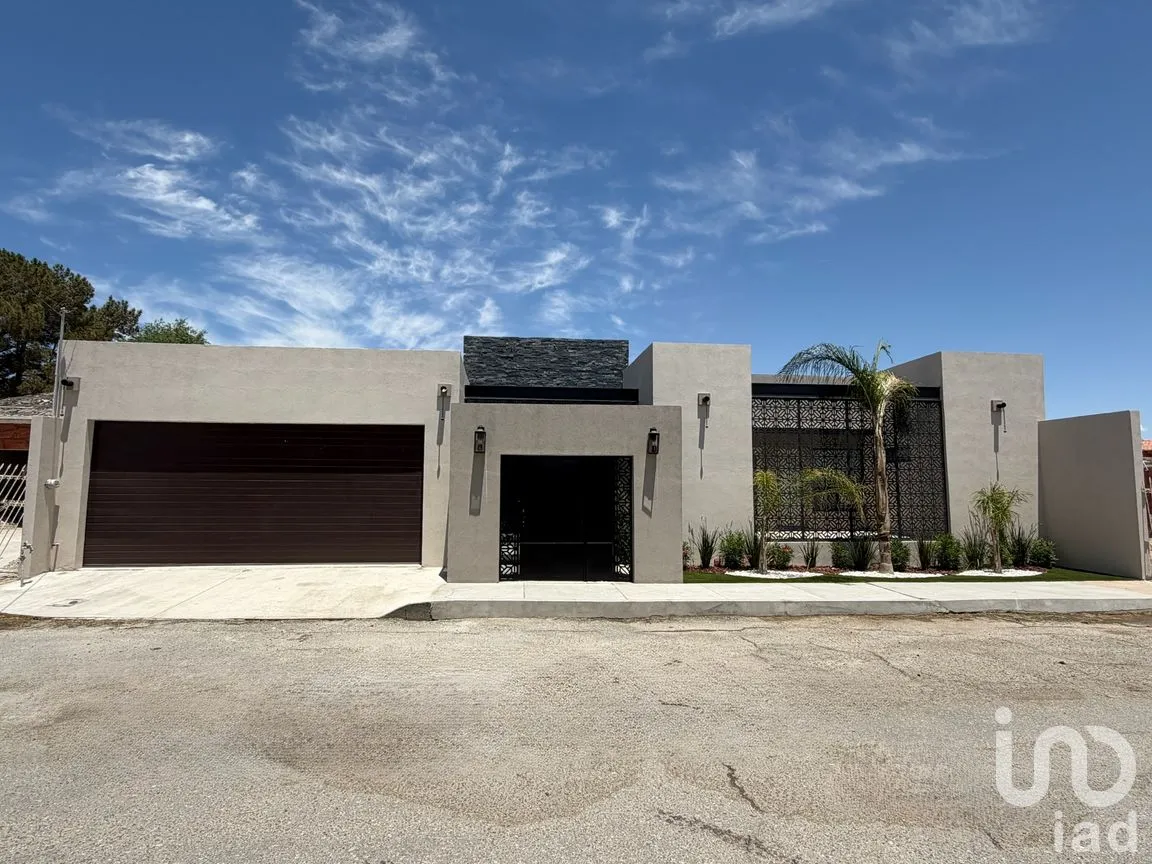 Casa en Venta en Prados del Campestre I, Juárez, Chihuahua | NEX-295627 | iad México | Foto 1 de 34
