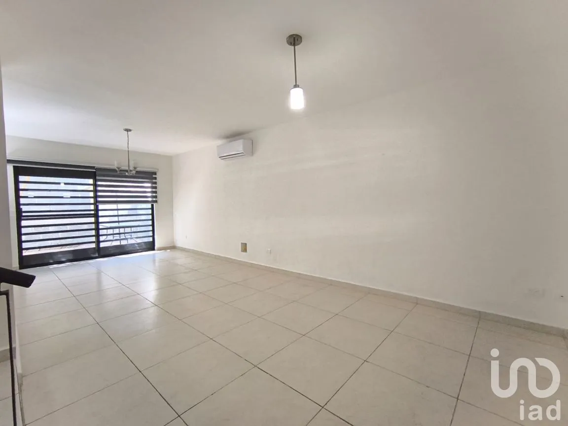 Casa en Venta en Cumbres Toscana, García, Nuevo León | NEX-290924 | iad México | Foto 4 de 19