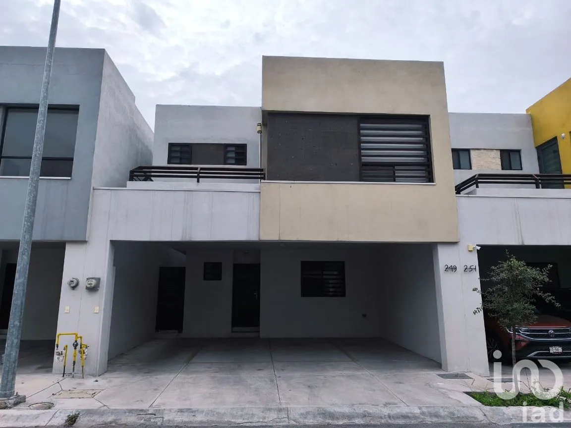 Casa en Venta en Cumbres Toscana, García, Nuevo León | NEX-290924 | iad México | Foto 1 de 19