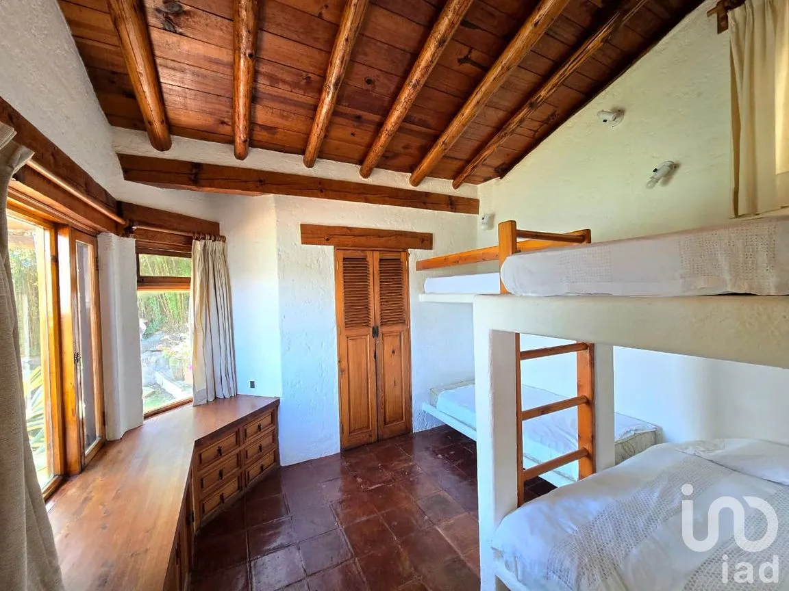 Casa en Venta en La Peña, Valle de Bravo, México | NEX-293406 | iad México | Foto 17 de 20