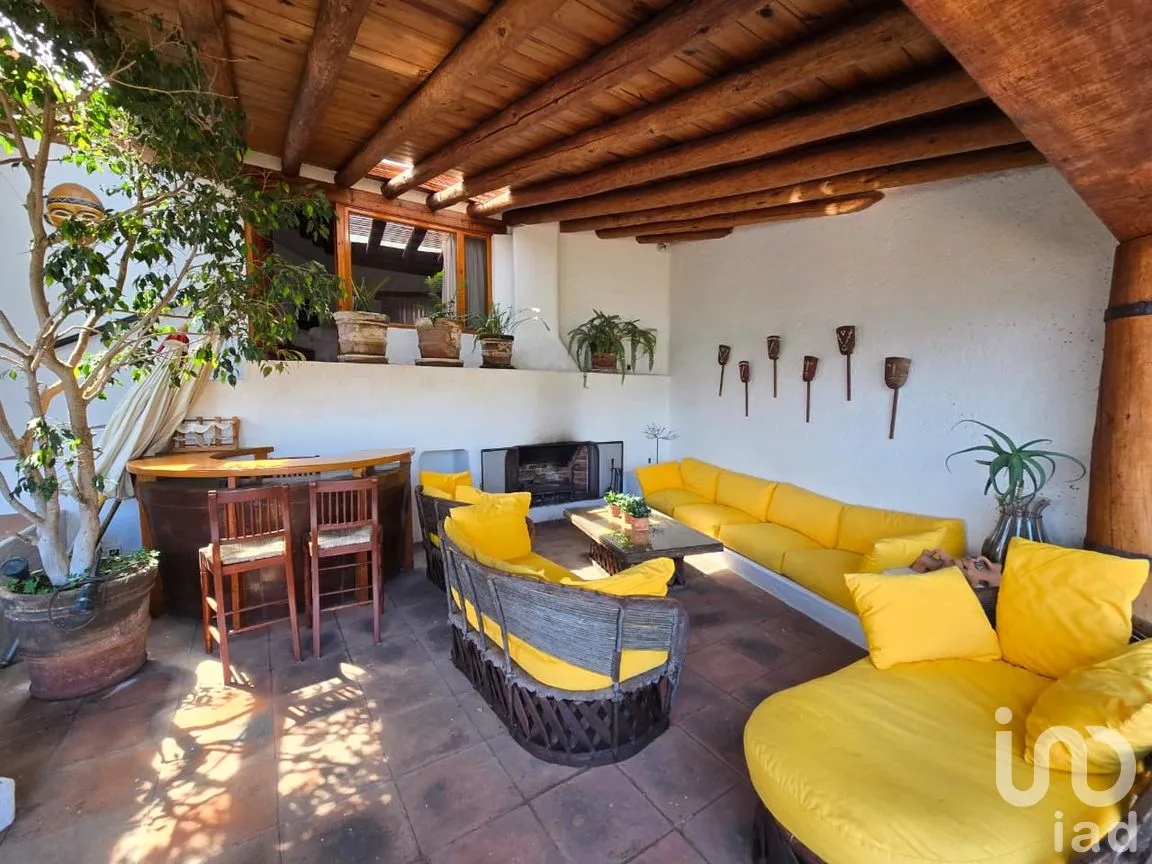 Casa en Venta en La Peña, Valle de Bravo, México | NEX-293406 | iad México | Foto 7 de 20