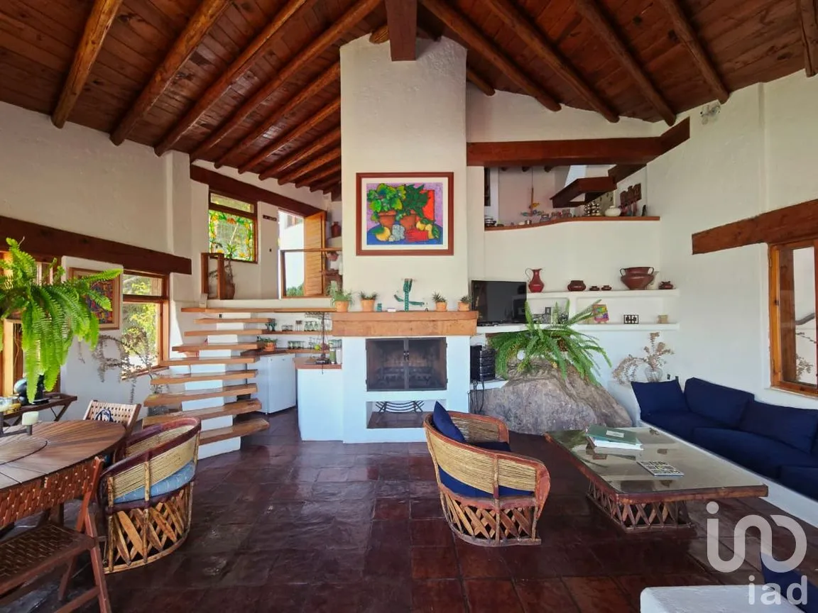 Casa en Venta en La Peña, Valle de Bravo, México | NEX-293406 | iad México | Foto 9 de 20