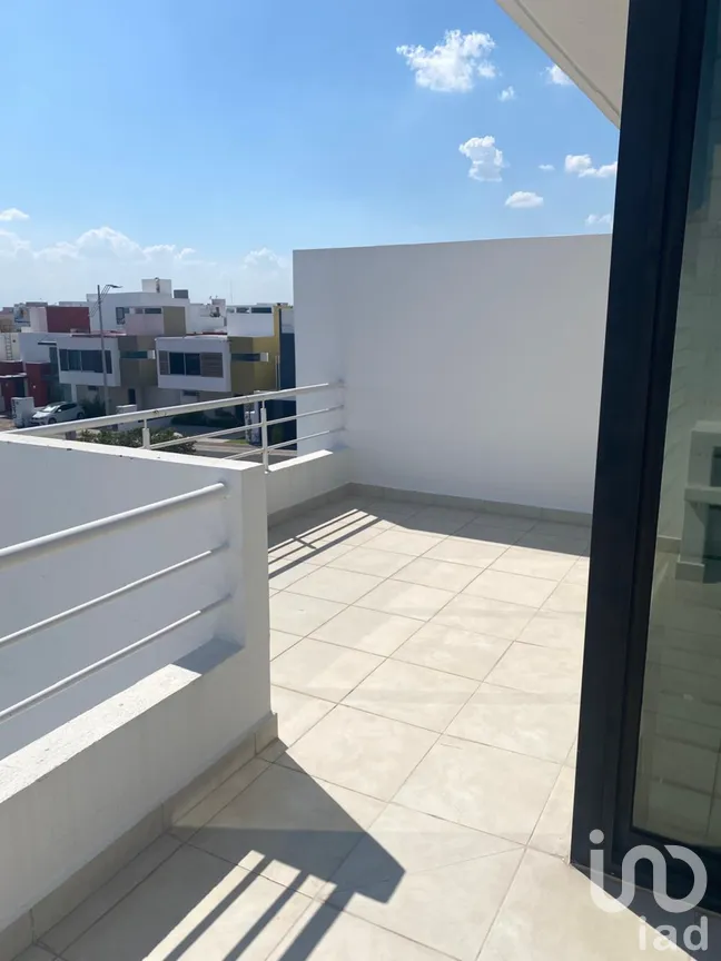 Casa en Venta en Valle de Juriquilla II, Querétaro, Querétaro | NEX-293314 | iad México | Foto 9 de 13