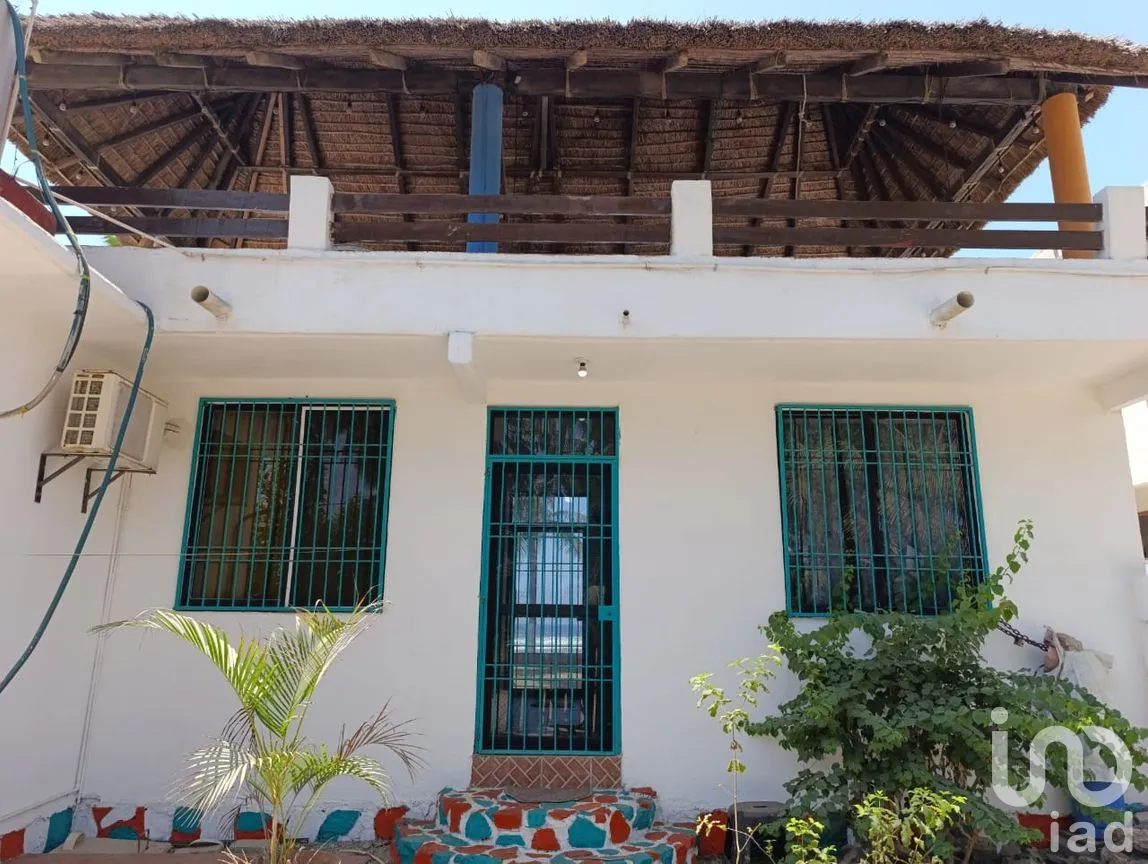 Casa en Venta en Playa Azul, Lázaro Cárdenas, Michoacán de Ocampo | NEX-294250 | iad México | Foto 6 de 10