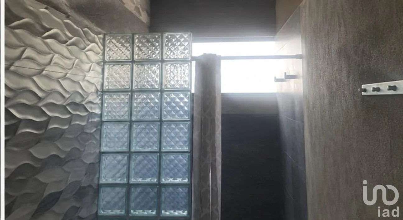 Casa en Venta en Jardines del Bosque Norte, Guadalajara, Jalisco | NEX-304144 | iad México | Foto 8 de 15