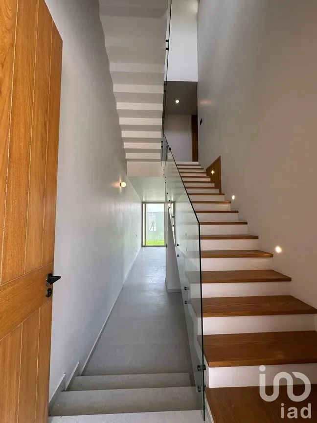 Casa en Venta en Bosques Vallarta, Zapopan, Jalisco | NEX-296034 | iad México | Foto 2 de 16