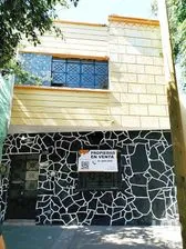 NEX-294773 - Casa en Venta, con 4 recamaras, con 2 baños, con 188 m2 de construcción.