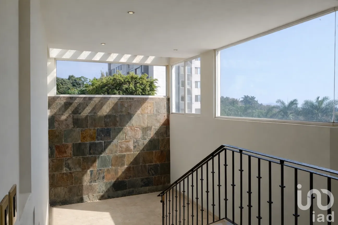 Casa en Venta en Club de golf Tabachines, Cuernavaca, Morelos | NEX-295129 | iad México | Foto 3 de 23