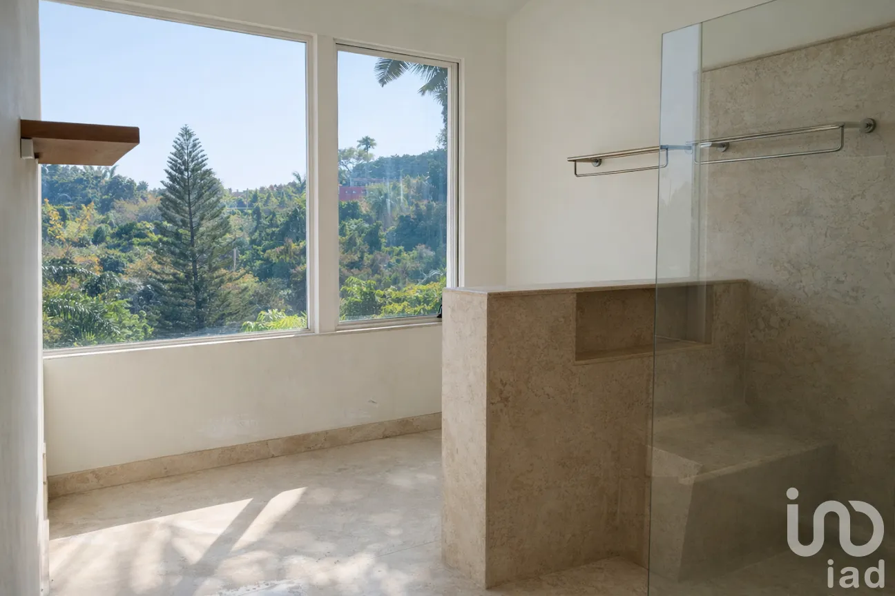 Casa en Venta en Club de golf Tabachines, Cuernavaca, Morelos | NEX-295129 | iad México | Foto 10 de 23