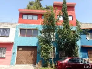 NEX-294749 - Casa en Venta, con 2 recamaras, con 2 baños, con 155 m2 de construcción en Sector Popular, CP 09060, Ciudad de México.