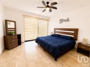 NEX-301487 - Departamento en Renta, con 3 recamaras, con 3 baños, con 159 m2 de construcción.