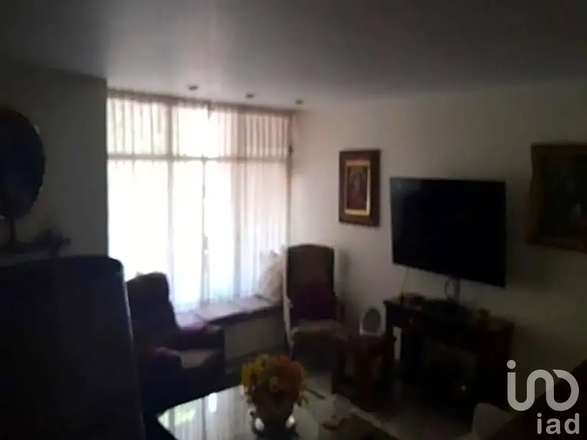 Casa en Venta en Jardines del Bosque Norte, Guadalajara, Jalisco | NEX-295219 | iad México | Foto 7 de 12