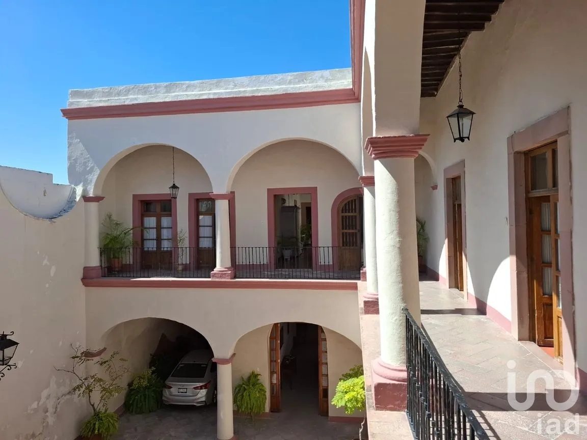 Casa en Renta en Centro, Querétaro, Querétaro | NEX-299383 | iad México | Foto 2 de 40