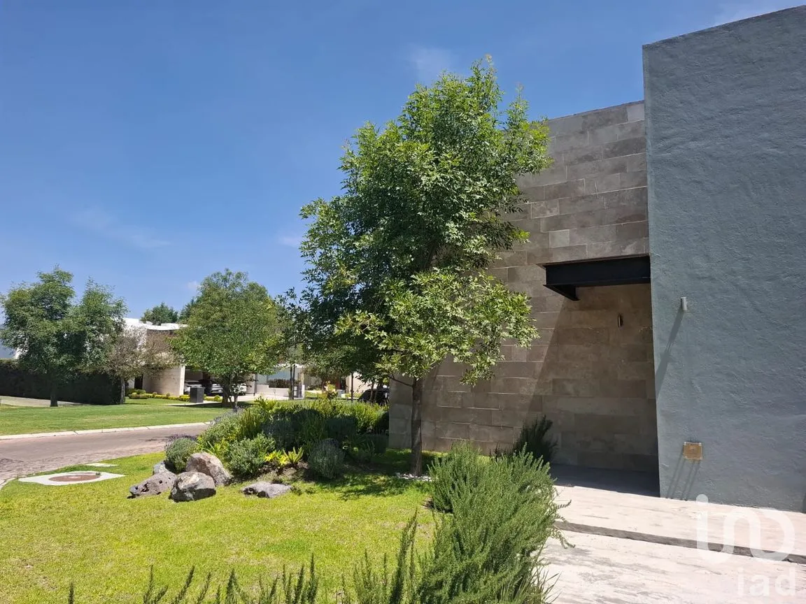 Casa en Renta en El Campanario, Querétaro, Querétaro | NEX-304388 | iad México | Foto 7 de 37