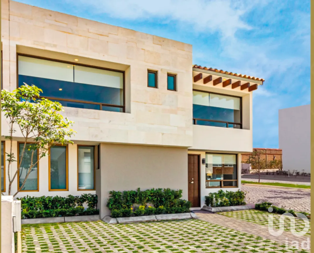 Casa en Venta en Lomas Virreyes, Calimaya, México | NEX-294459 | iad México | Foto 1 de 12