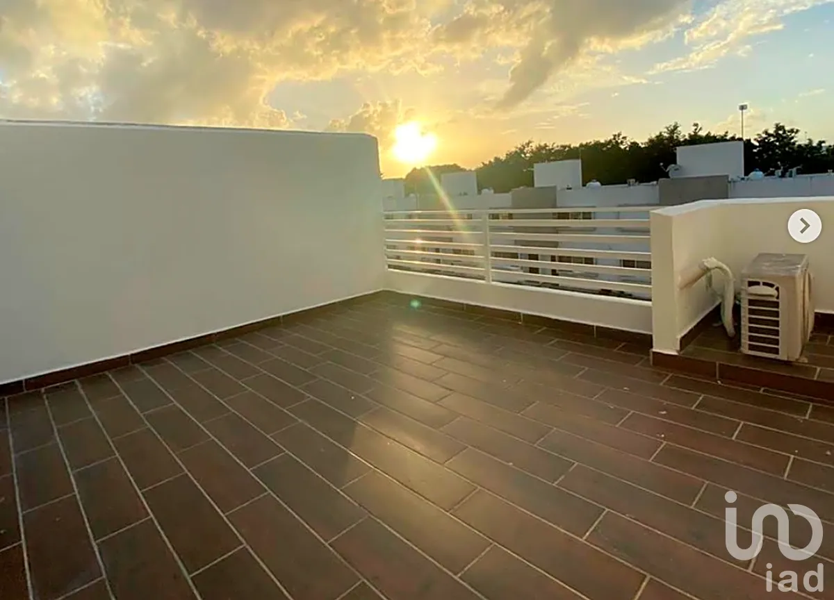 Casa en Venta en Jardines del Sur, Benito Juárez, Quintana Roo | NEX-302616 | iad México | Foto 2 de 17