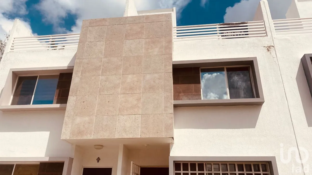 Casa en Venta en Jardines del Sur, Benito Juárez, Quintana Roo | NEX-302616 | iad México | Foto 3 de 17