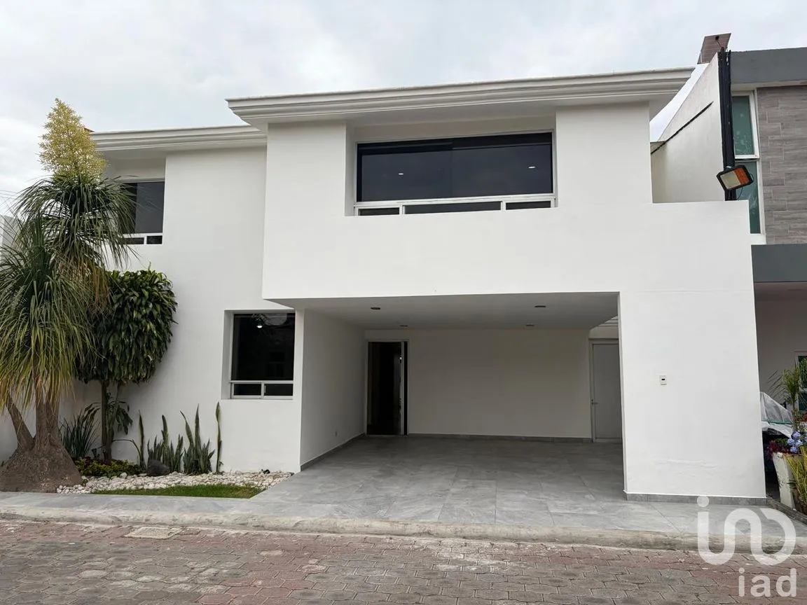 Casa en Venta en Santiago Momoxpan, San Pedro Cholula, Puebla | NEX-302865 | iad México | Foto 1 de 35