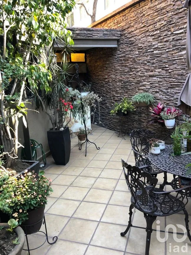 Casa en Venta en Fuentes de Tepepan, Tlalpan, Ciudad de México | NEX-246238 | iad México | Foto 2 de 33